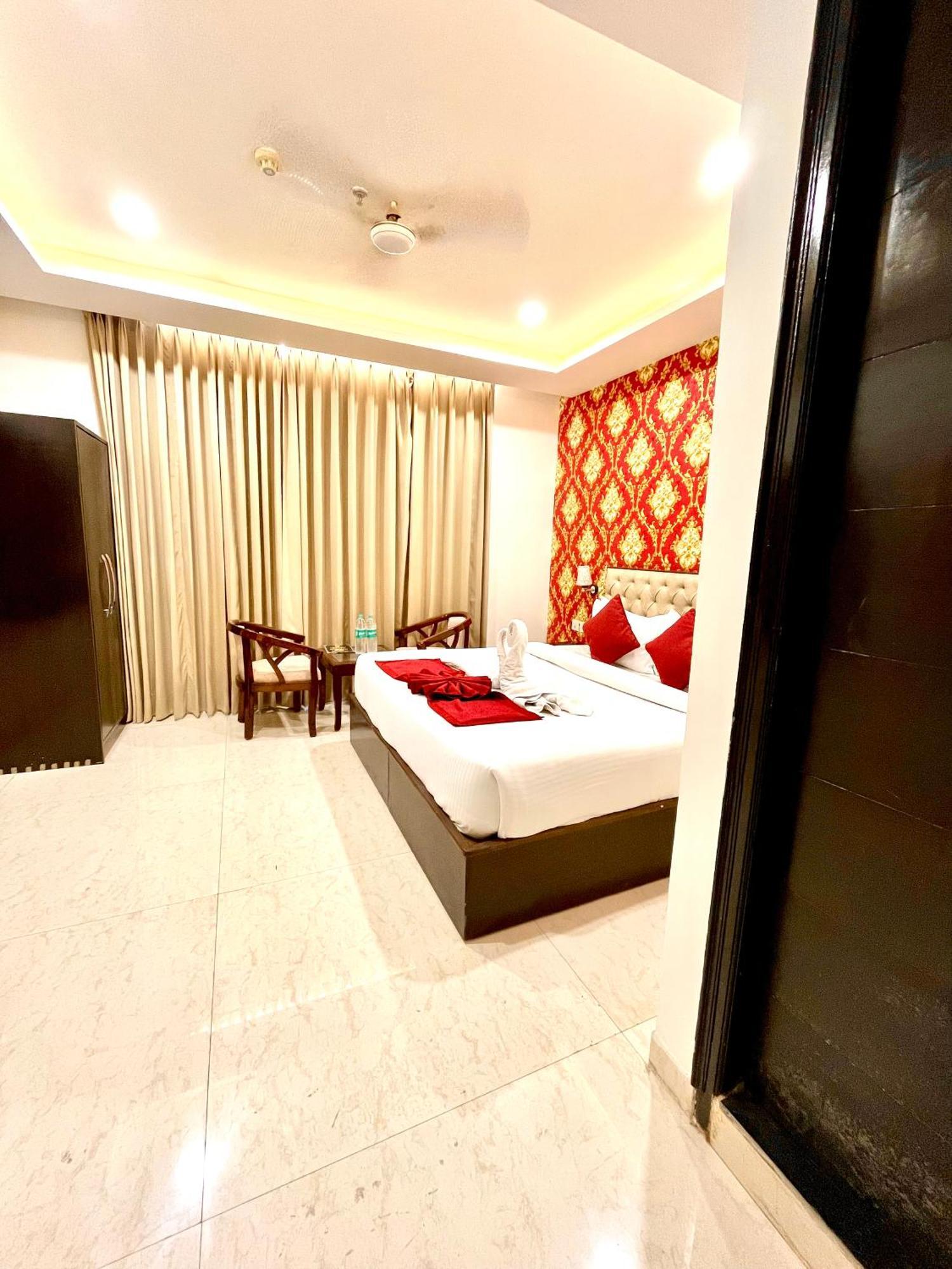 Hotel Northview Park By Lycoris !! Top Rated & Most Awarded Property In Tricity Zirakpur Dış mekan fotoğraf